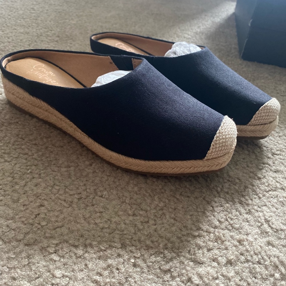 Canvas mules brand new